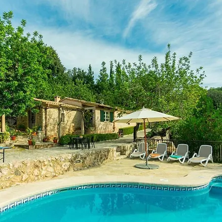 Villa Miquel, In Pollenca