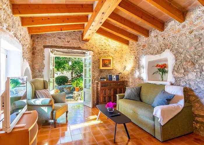 Villa Miquel, In Pollença